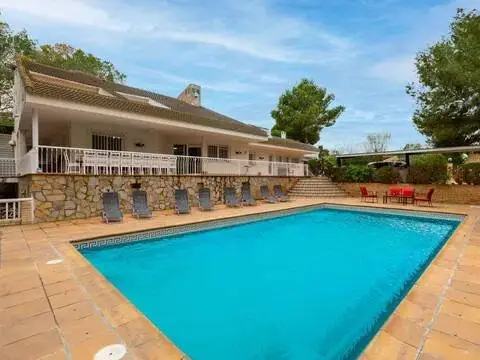 Chalet en La Alcayna