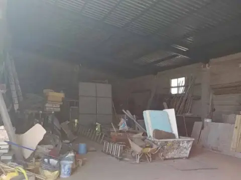 Nave industrial en Villanueva de la Serena