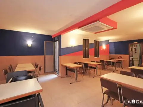 Local comercial en La Marina del Port-Parc de Montjuïc
