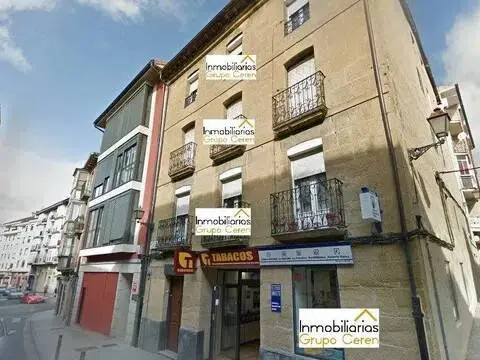 Chalet en Parque de los Pintores Tubia y Santamaría