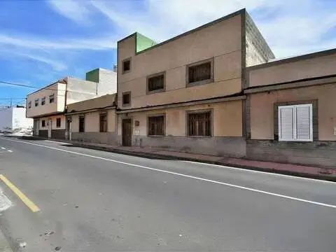 Casa adosada en Sardina