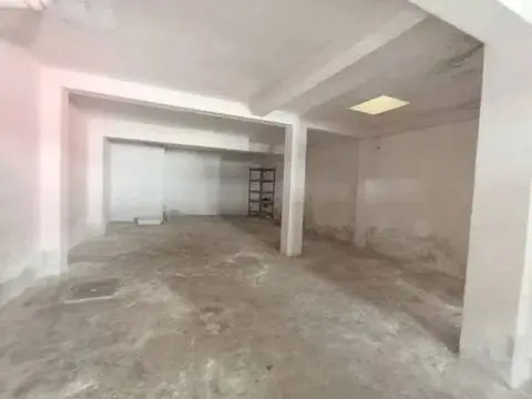 Local comercial en calle del Páramo