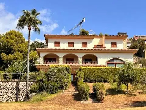 Chalet en Les Platgetes-Torre Bellver-La Renegà