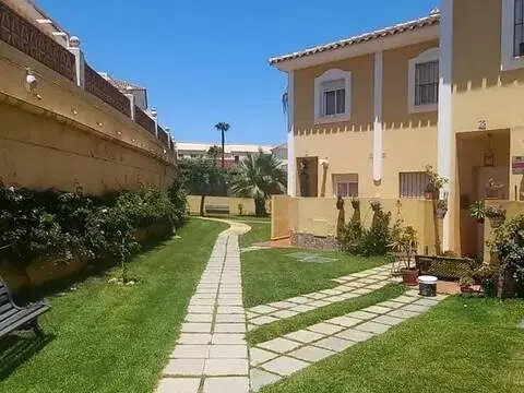 Casa adosada en Paseo de las Cumbres