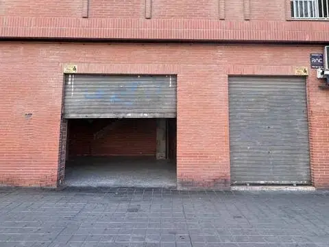 Local comercial en calle Avenida Jaume I, 5