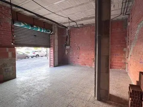 Local comercial en calle Avenida Jaume I, 5