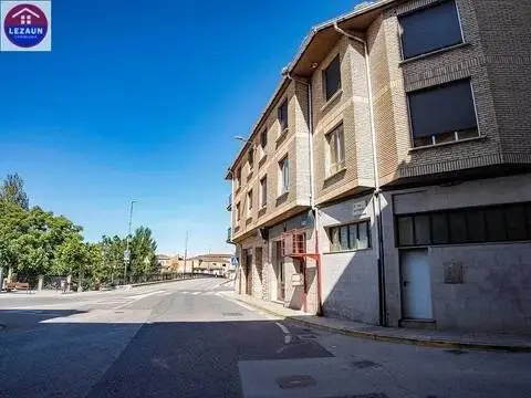 Piso en Funes