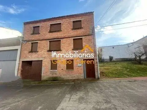 Chalet in Villar de Torre