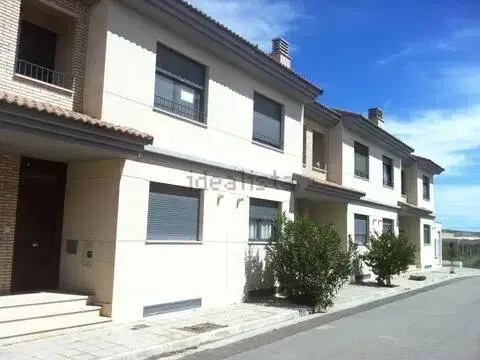 Casa en calle Salvador Moran Enrique, 28
