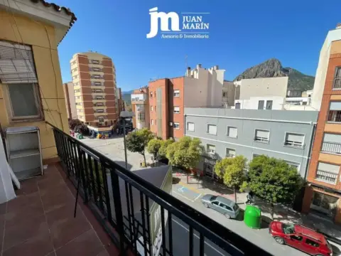 Piso en Cieza