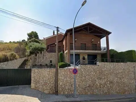 Chalet en Camarma de Esteruelas