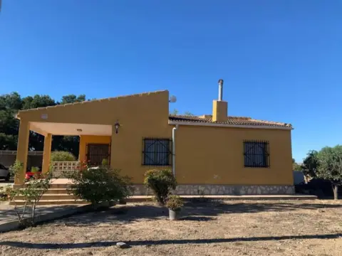 Chalet en Matola-La Foia-Las Bayas-La Marina