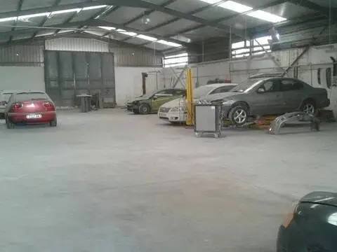Local comercial en Florida-Ciudad de Asís