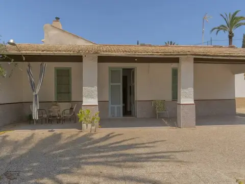 Chalet en Matola-La Foia-Las Bayas-La Marina
