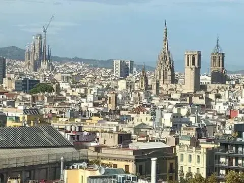 Oficina en Avinguda de les Drassanes