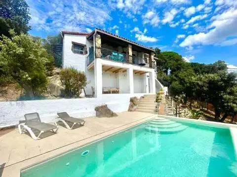 Chalet en Carrer del Baix Ebre