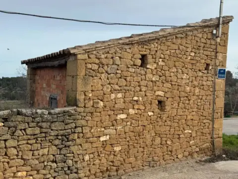Casa rústica en calle Tarragona