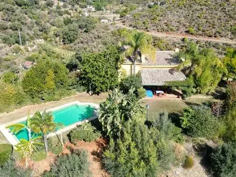 Casa rústica en Ojén