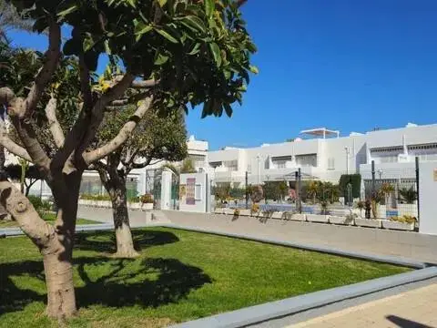 Piso en Las Marinas-Bolaga