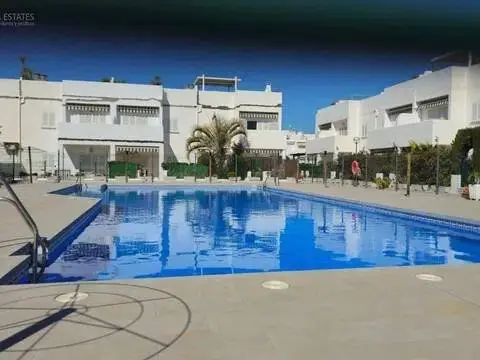 Piso en Las Marinas-Bolaga