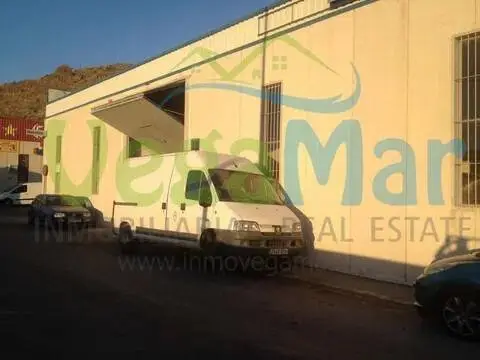 Nave industrial en Taramay