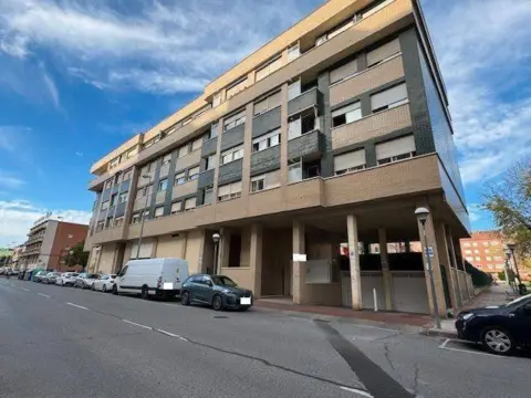 Garaje en Portillejo-Valdegastea