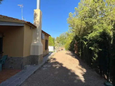 Chalet en calle Ab-708, Km. 5
