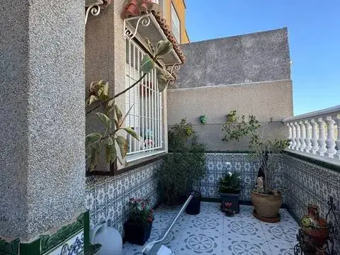 Casa en Zona Camino de los Depósitos
