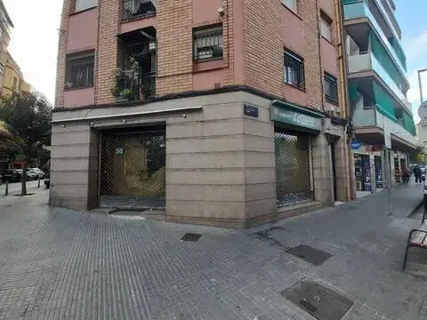 Local comercial en Can Serra