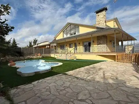 Chalet en Carretera de Martorell-Capellades