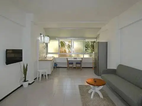 Piso en Avenida Familia Betancourt y Molina