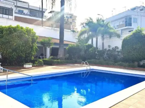 Piso en San Antonio-Las Arenas