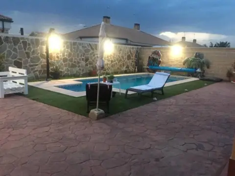 Chalet unifamiliar en Escalona