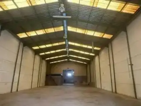 Nave industrial en calle Avenida Espana, 64