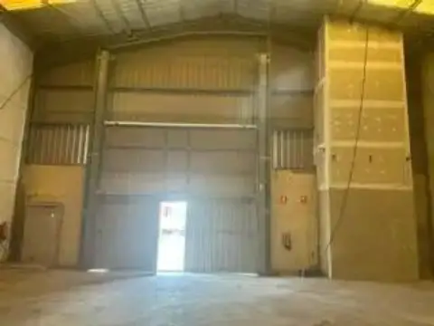 Nave industrial en calle Avenida Espana, 64