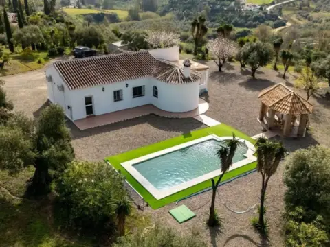 Casa rústica en Casarabonela
