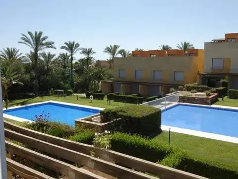 Casa en Avenida Valle del Sol