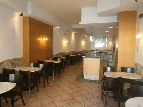 Local comercial en Universidad