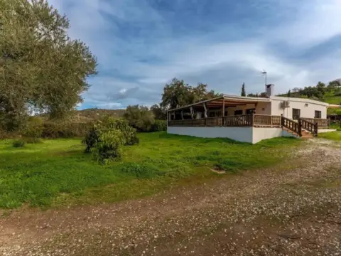 Casa rústica en Monda