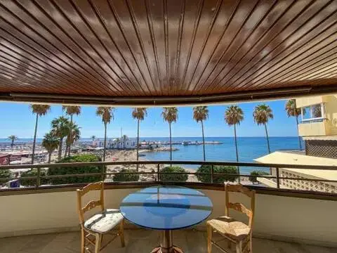 Piso en Playa Bajadilla-Puertos
