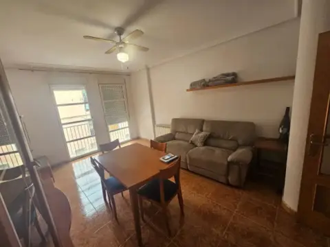 Piso en calle de la Fuente