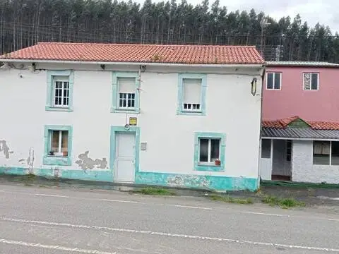 Casa rústica en Ortigueira