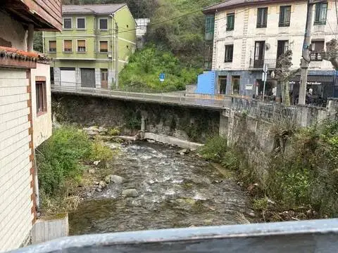 Chalet en Parroquias Rurales