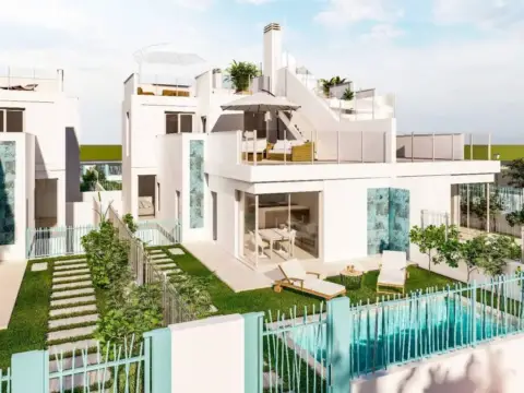 Chalet en Los Alcázares