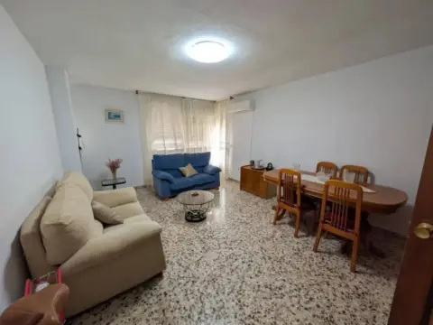 Piso en Los Alcázares
