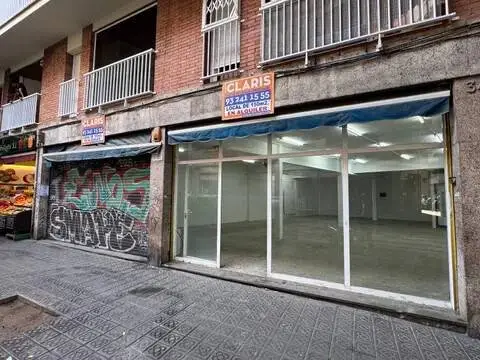 Local comercial en Carrer de l'Olivera
