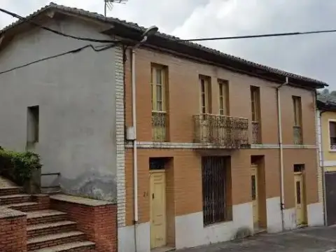 Chalet en calle Lugar Urbies, 129