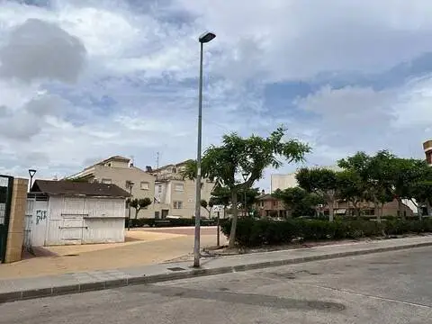 Casa adosada en calle de Zenia