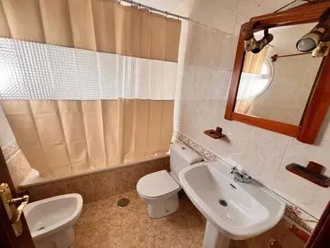 Piso en Avenida Santa María del Mar, 9