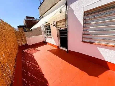 Piso en La Salut-Lloreda-Sistrells